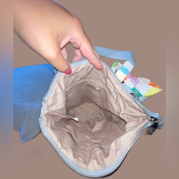 Steve Madden BackPack/Purse 🌸 - Picture 4 of 5